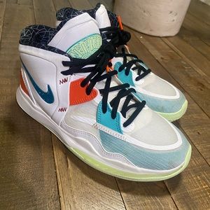 Kyrie Infinity basketball shoes 6y